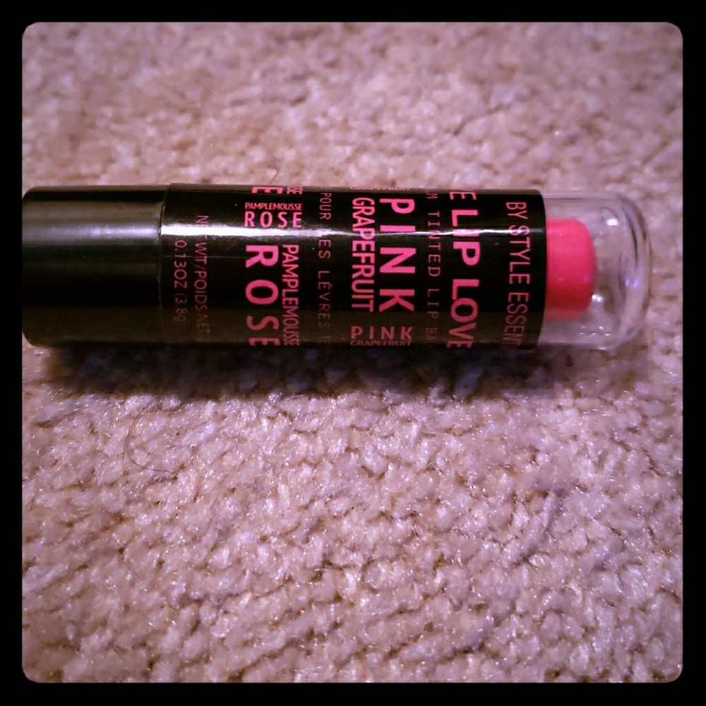 Beauty Essentials Pink Grapefruit Lipstick